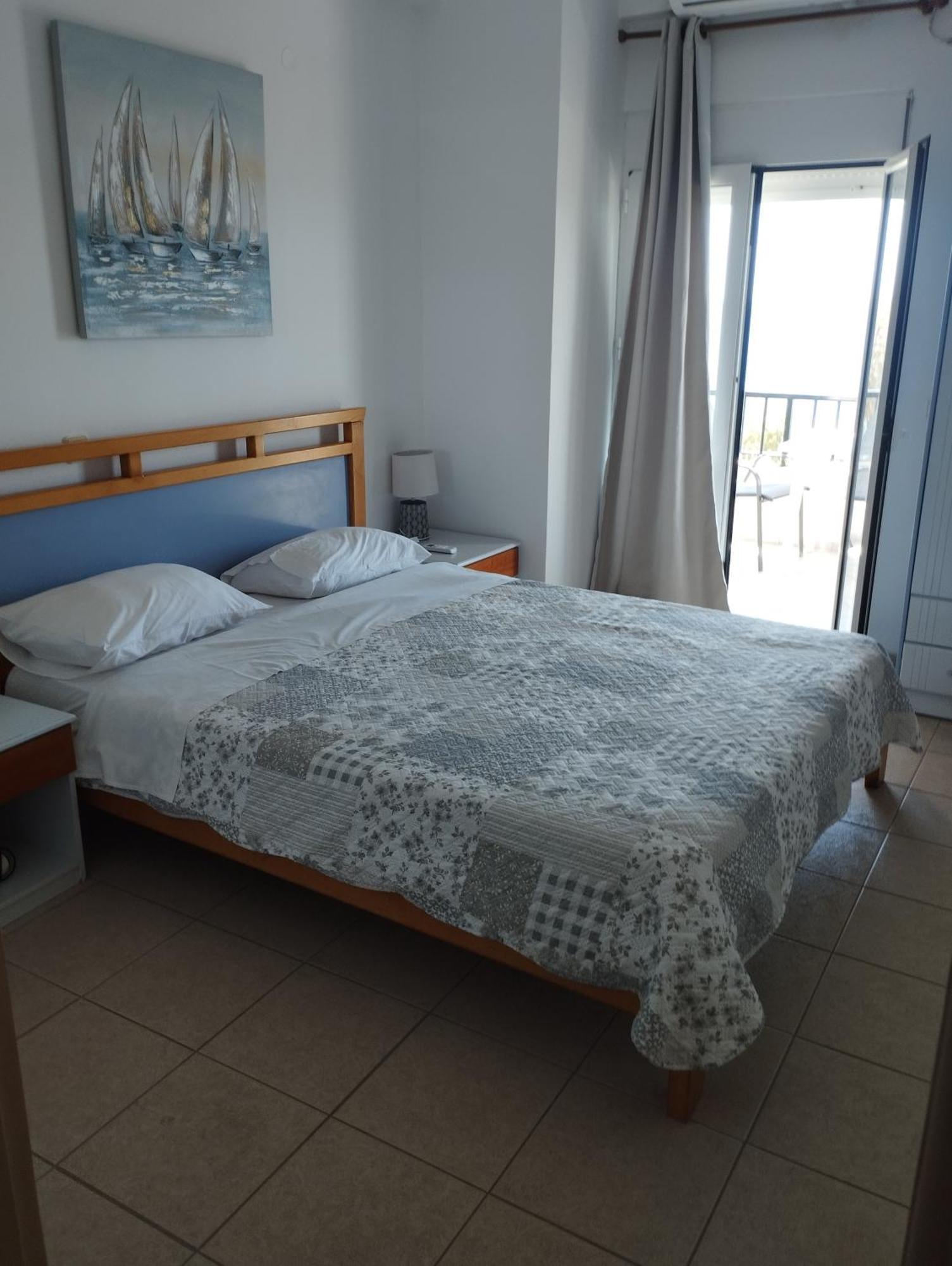 Eirini Apts On The Beach Psari Forada Exterior photo